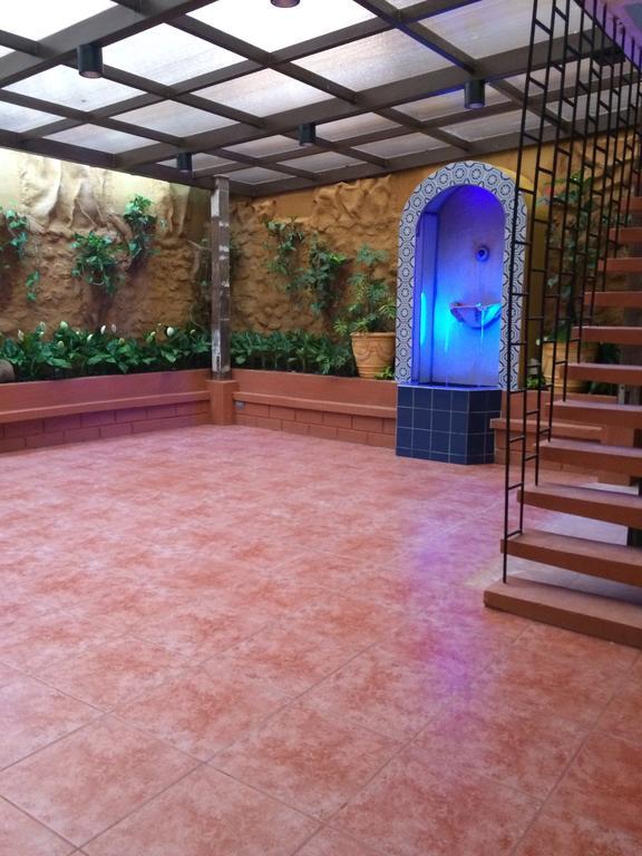 Casa Roces Bed & Breakfast Legazpi Ngoại thất bức ảnh