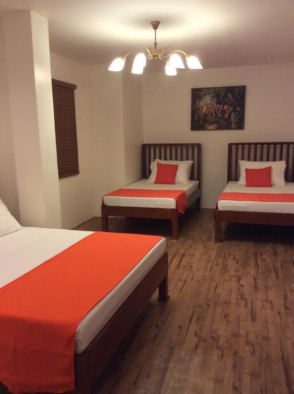 Casa Roces Bed & Breakfast Legazpi Phòng bức ảnh